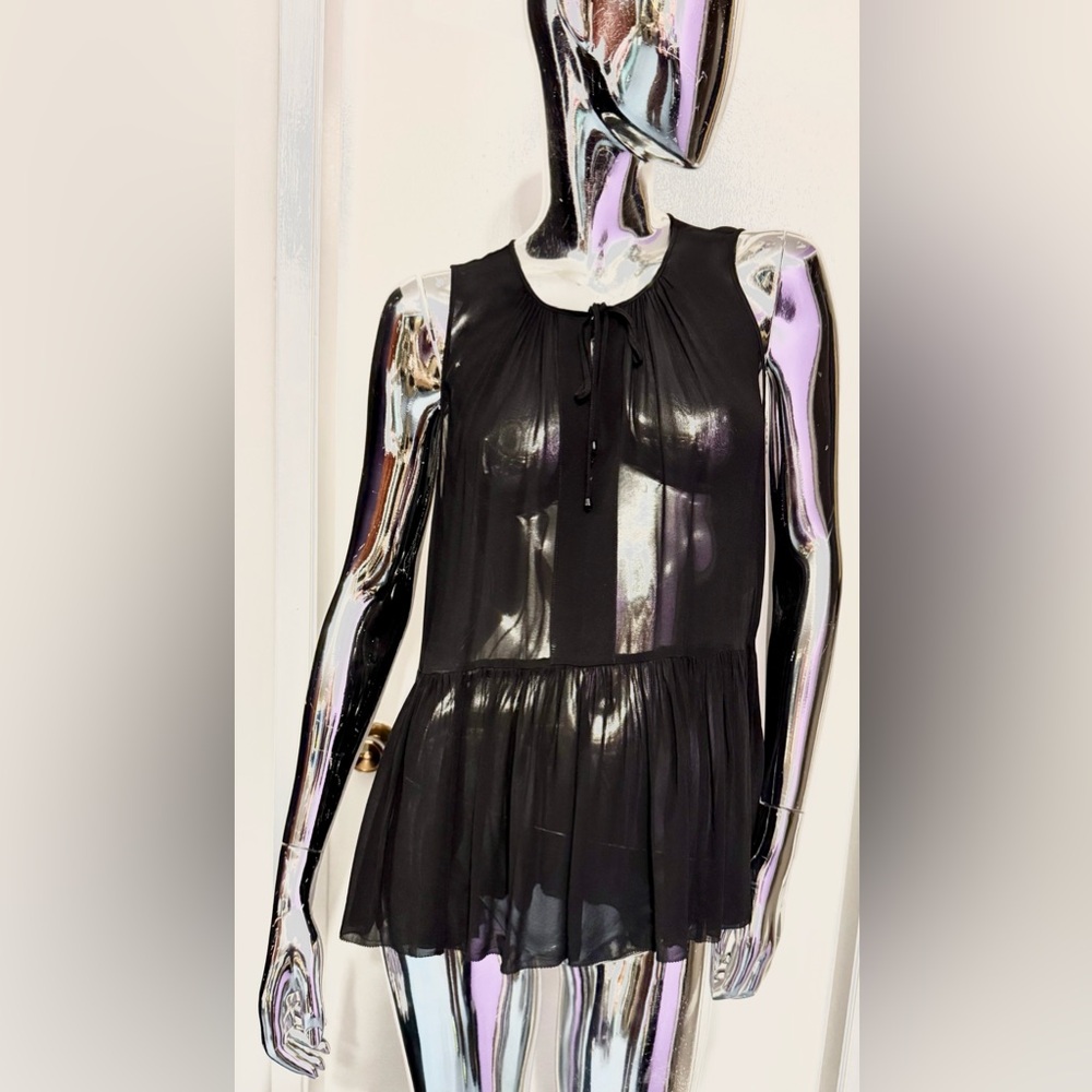 Wilfred by Aritzia Black Sheer viscose Top w/Tue at neck
